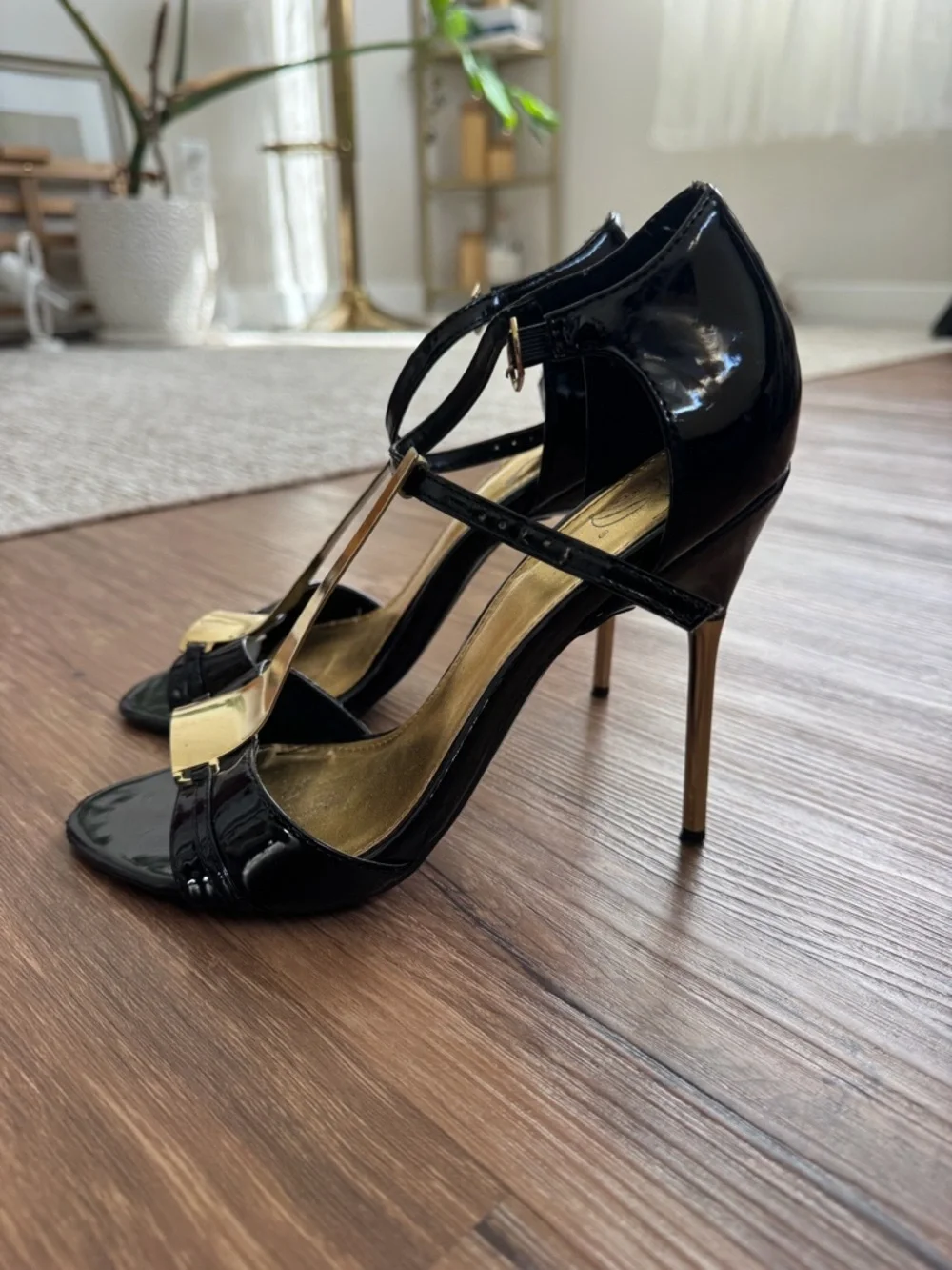 Wild Diva Black Patent Heels with Gold T-Bar Accent - Picture 6 of 11